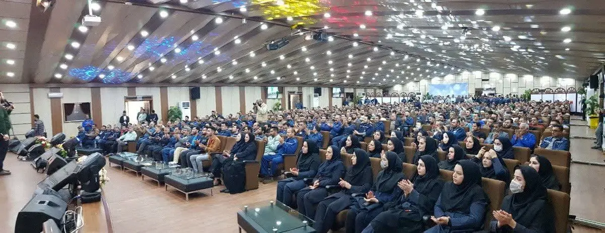 ما در بین الطلوعین، فجر انقلاب اسلامی قرار گرفتهایم