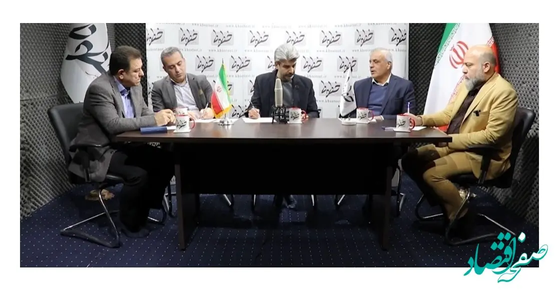 30 میلیون واحد متعلق به 20 میلیون خانوار!/ تیزمغز: سرانه مورد نیاز 70متر است پس کاری نکنیم فضا مشکل ساز شود/ باقرپور: مردم صلاح خود را بهتر از هر شخصی می‌دانند