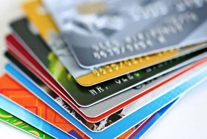 آخرین خبر از تجمیع کارت های بانکی امروز دوشنبه ۲۳ مرداد ۱۴۰۲
