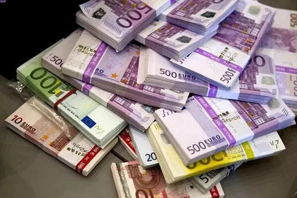 قیمت یورو امروز دوشنبه ۱۰ اردیبهشت ماه ۱۴۰۳ در بازار