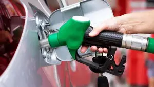 پادکست / آیا بنزین ۱۰ هزار تومانی از ابتدای مرداد اجرایی می‌شود؟
