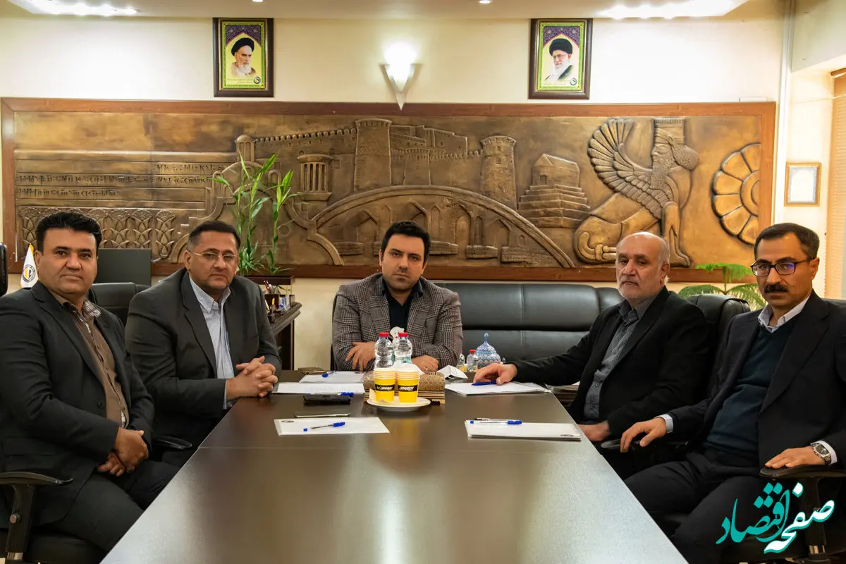 بازدید هیات مدیره نفت سپاهان از پالایشگاه