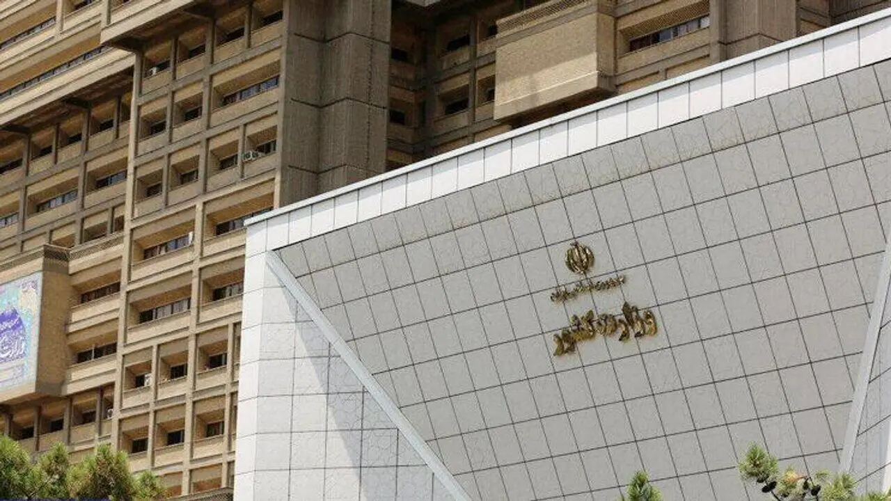جواب معنادار محمدجواد ظریف به انتقادات از تندرو بودن استاندار اصفهان