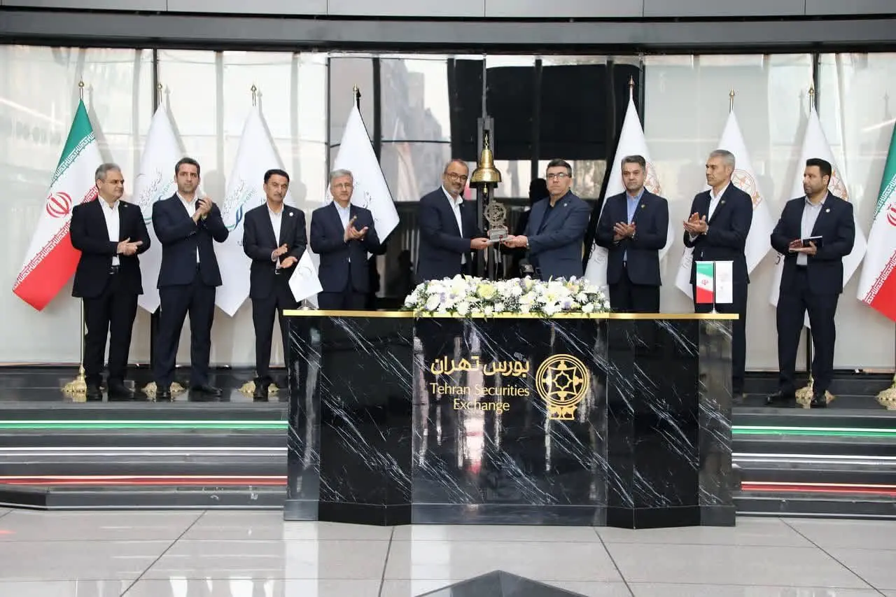 بدری: «پتروشیمی بوعلی سینا» با رویکرد شفافیت، بهره‌وری و توسعه پایدار در مسیر رشد مستمر قرار دارد/ کاهش ۶۵ درصدی هزینه‌های حمل رافینیت با تقویت فروش داخلی/ ۴۶ همت، عملکرد فروش شش‌ماهه