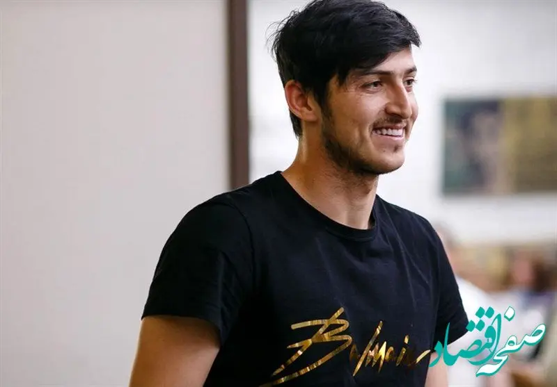 هدیه جنجالی سردار آزمون با یک قلب آبی برای بیرانوند خبرساز شد
