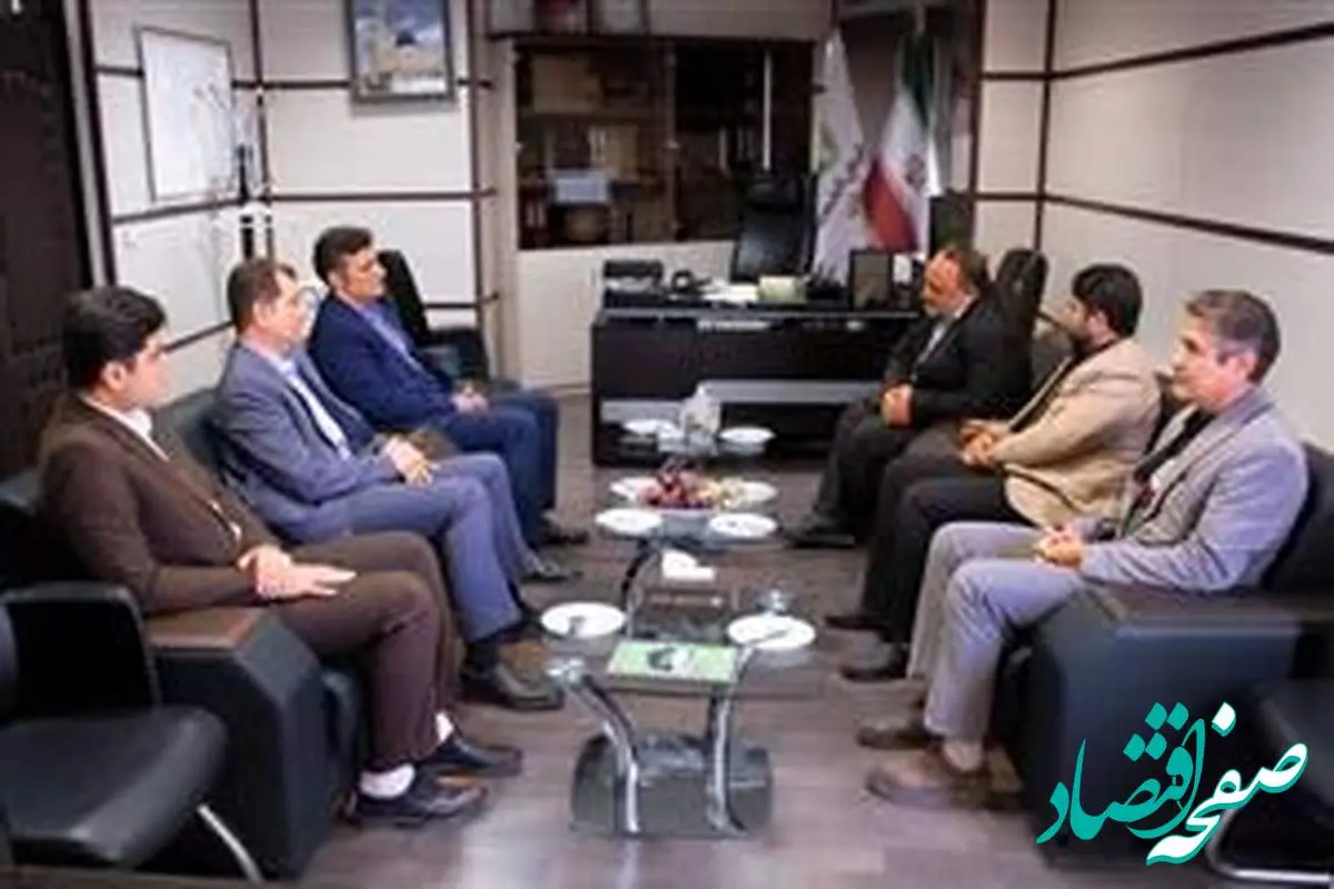 بانک قرضالحسنه مهر ایران به اصحاب فرهنگ، هنر و رسانه وام قرضالحسنه پرداخت میکند