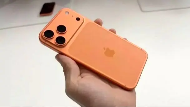 قیمت مدل‌های مختلف آیفون به‌روز شد: اطلاعات 23 مهر 1404