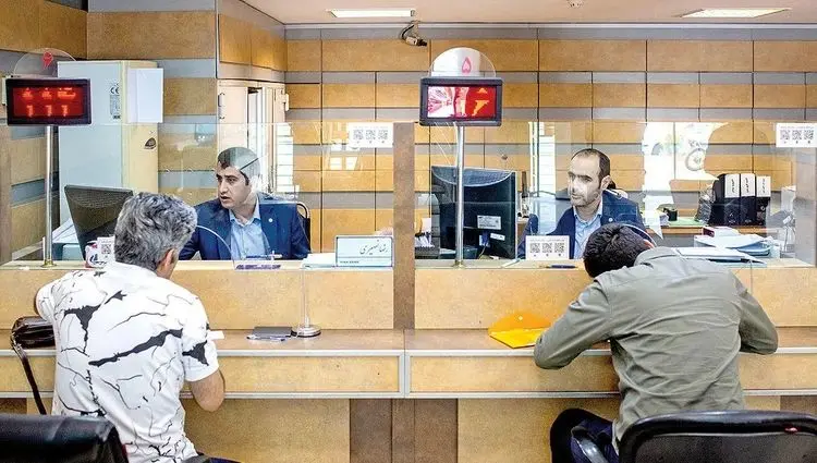 خوش خبری به متقاضان وام | ارائه تسهیلات 300 میلیونی بدون ضامن ویژه کارکنان شرکت‌ها توسط بانک تجارت