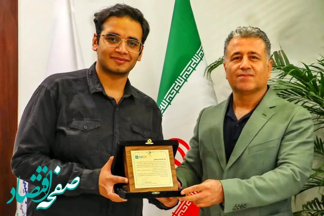 تقدیر مدیرعامل پتروشیمی پارس از دانش‌آموز بوشهریِ رتبه اول کنکور سراسری