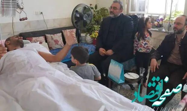 همه ما مدیون ایثارگری جانبازان و خانواده شهدا هستیم