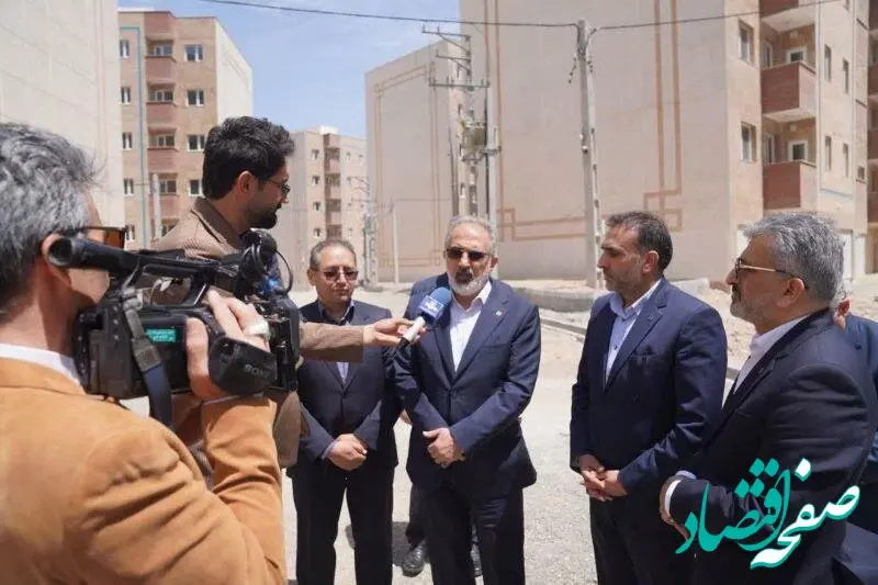 خانه دار شدن متقاضیان نهضت ملی از اهداف وزارت راه و شهرسازی و مامویت ویژه بانک مسکن/بازدید مدیرعامل بانک مسکن از پروژه‌های نهضت ملی مسکن در اردبیل