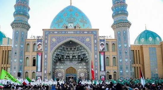 مراسم احیای نیمه شعبان در دانشگاه تهران | با نوای این مداح معروف | با سخنرانی این فرد معروف