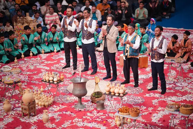دانلود مستقیم برنامه حسینیه معلی شب هشتم ماه شعبان ۱۴۰۳ + لینک تلوبیون برنامه حسینیه معلی ۱۸ بهمن