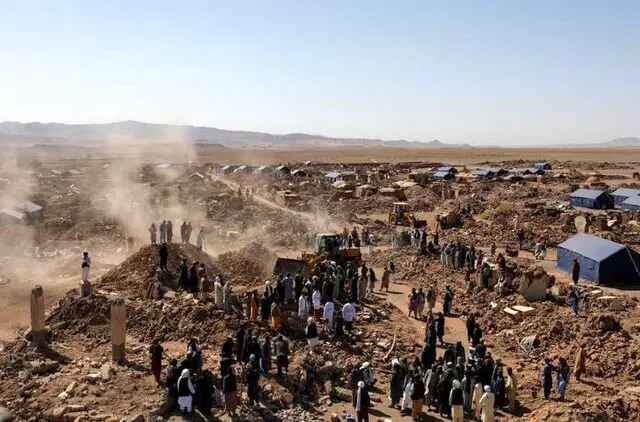 آمار فاجعه بار مرگ و میر در اثر زلزله در افغانستان 