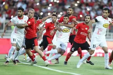 حرکت جذاب کاپیتان پرسپولیس برای هم تیمی سابقش حسابی خبرساز شد
