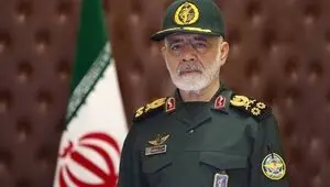 سرلشکر علی عبداللهی: تلاش های خستگی ناپذیر کادر درمان شایسته والاترین احترام است