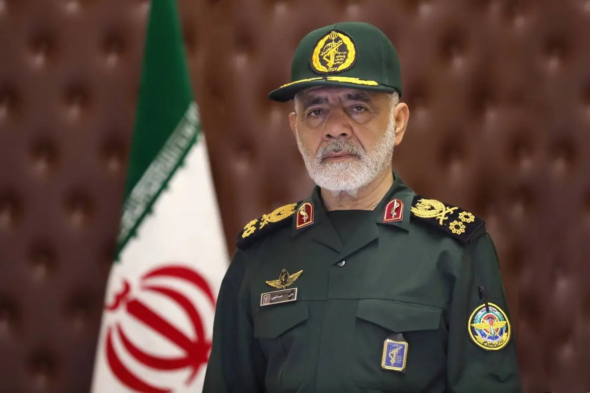 سرلشکر علی عبداللهی: تلاش های خستگی ناپذیر کادر درمان شایسته والاترین احترام است