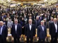 می‌توانیم مشکلات را حل کنیم؛ به شرطی که دست به دست هم دهیم
