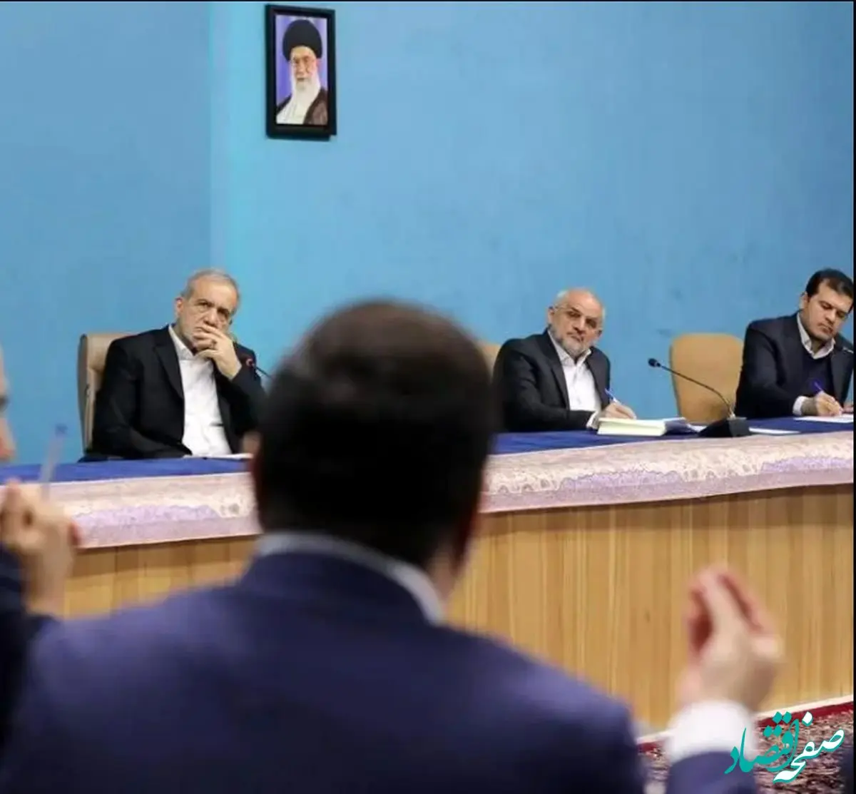 ارائه راهکارهای مقابله با ناترازی انرژی در جلسه مدیران فولادی با رئیس‌جمهور