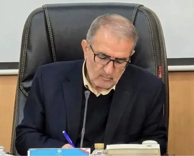 علت افزایش قیمت مرغ در این روزها چیست؟ | پاسخ رسمی این مسئول