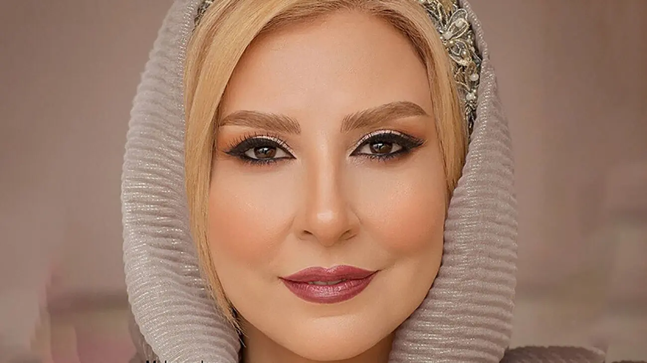 بنجامین باتن یا مرجانه گلچین / باورت میشه 55 سالش باشه؟ + عکس