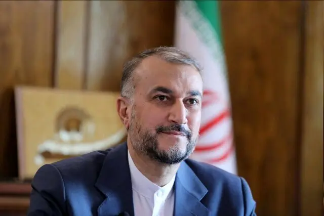 ادعای یک نماینده درباره برخورد زشت سعودی ها با مقامات ایران و تحمل کردن وزیر امور خارجه ! / امیر عبداللهیان استیضاح می شود ؟
