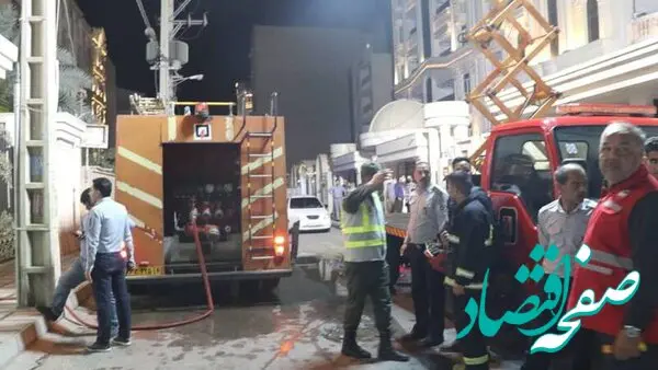 نجات معجزه‌آسای ۱۵۰ پزشک و بیمار از آتش سوزی در مجتمع پزشکی اصفهان