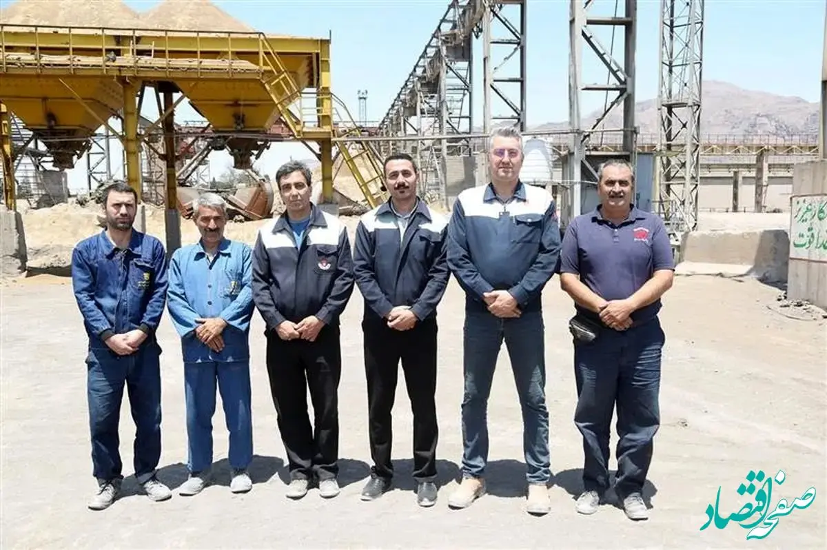 حمل ریلی سرباره ذوب‌آهن اصفهان برای اولین بار به مقصد کارخانه سیمان شاهرود آغاز شد