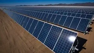 انقلاب انرژی خورشیدی در کشور؛ نیروگاه‌ها به ظرفیت بالای ۲۰۰۰ مگاوات رسیدند