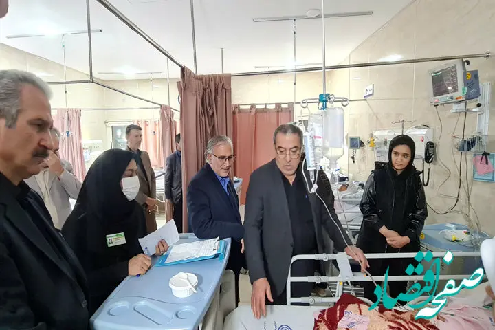 دیدار معاون درمان سازمان تأمین‌اجتماعی با خانواده شهید برهان‌نژاد و عیادت از مصدومان حادثه تروریستی کرمان
