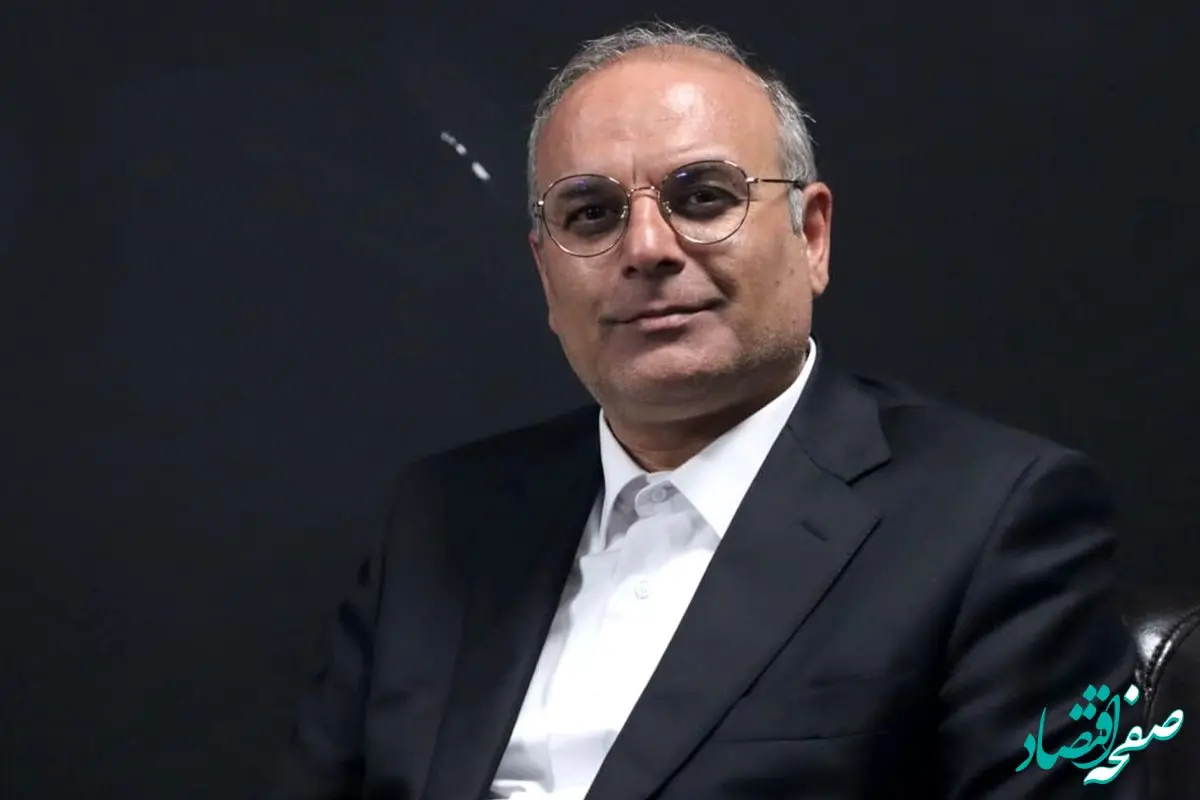 از خواب پریشان ترامپ برای اشغال خارک تا آماده باش ارتش مردمی ۹۰ میلیونی برای دفاع از کشور