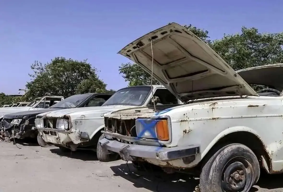 با اسقاط خودروهای فرسوده چقدر سوخت صرفه جویی شد؟ | با ۳ میلیون خودرو فرسوده چه باید کرد؟ 