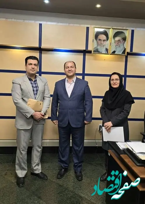 حضور فعال بانک صنعت و معدن در مسیر رفع موانع تولید استان گلستان/ بازدید میدانی بازرس بانک مرکزی از شعبه بانک صنعت و معدن گلستان