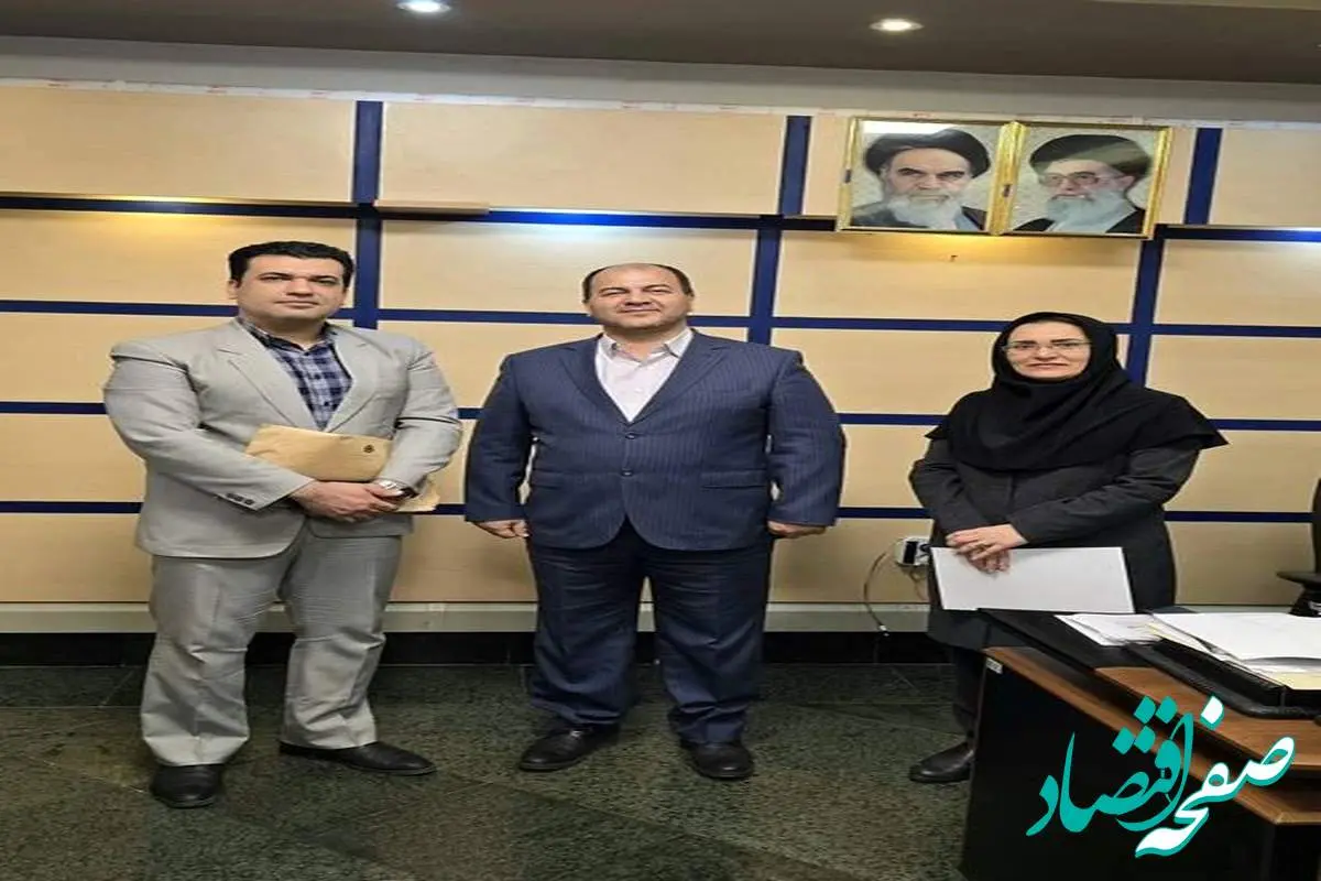 حضور فعال بانک صنعت و معدن در مسیر رفع موانع تولید استان گلستان/ بازدید میدانی بازرس بانک مرکزی از شعبه بانک صنعت و معدن گلستان