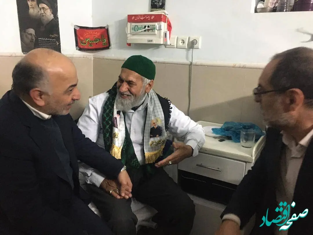 به مناسبت میلاد امام زمان (عج) و دهه مبارک فجر ؛ مدیرعامل بیمه دی به دیدار جانبازان مرکز امام علی (ع) ساری رفت