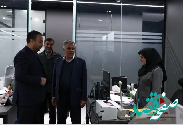 بازدید مدیرعامل صبانور از دفتر عمران گستر؛ تأکید بر همدلی و بهره‌گیری از ظرفیت نیروی انسانی