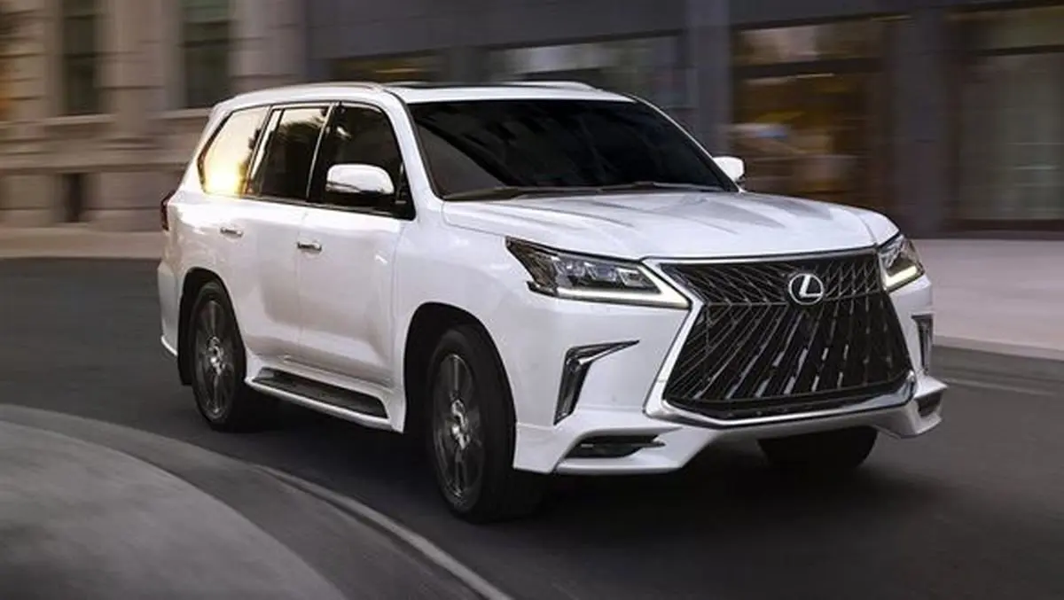 خسارت عجیب لکسوس در تصادف با پراید!