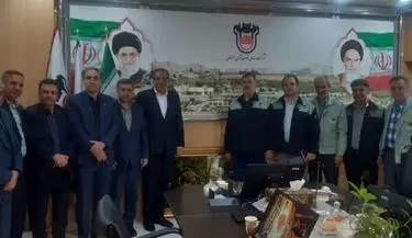 دیدار مدیر شعب بانک رفاه استان اصفهان با مدیرعامل ذوب‌آهن اصفهان