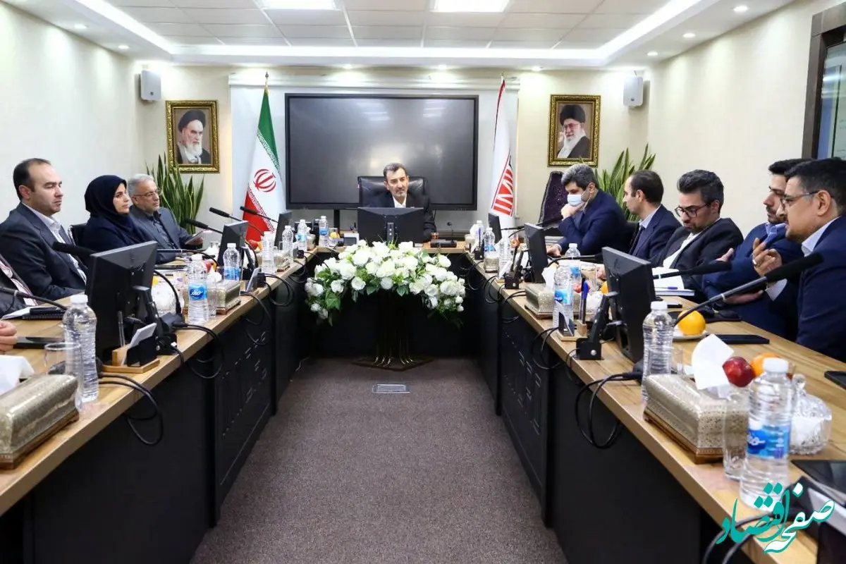 سمیعی نژاد: برنامه تشکیل کارگروه ایمیدرو و بورس کالای ایران با هدف جذب سرمایه از طریق بورس کالا