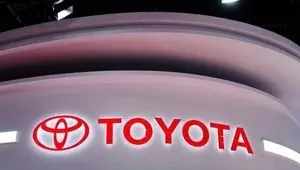 سقوط ۷ درصدی فروش تویوتا به علت جنگ آمریکا با ایران و انسداد تنگه هرمز