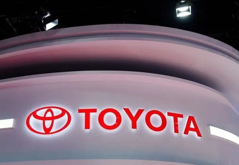 سقوط ۷ درصدی فروش تویوتا به علت جنگ آمریکا با ایران و انسداد تنگه هرمز