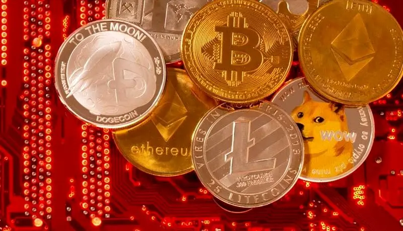 انتقاد تند فرشاد مومنی از مدیریت ارزی + ویدیو