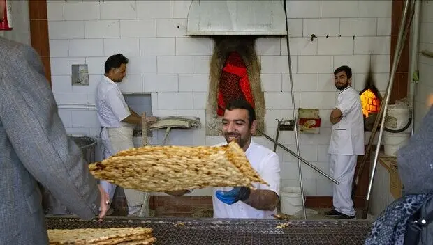 از حقوق ۵ میلیون تومانی روزانه این کارگران تا سنگک قیمت ۲۵ هزار تومانی