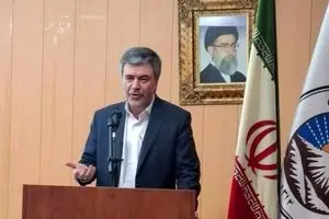 تفویض اختیار به نمایندگان و تحول فناورانه دو محور راهبردی بیمه ایران