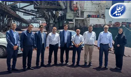 بازدید قائم‌مقام بیمه معلم از اسکله شهید رجایی برای تسریع در ارزیابی خسارات