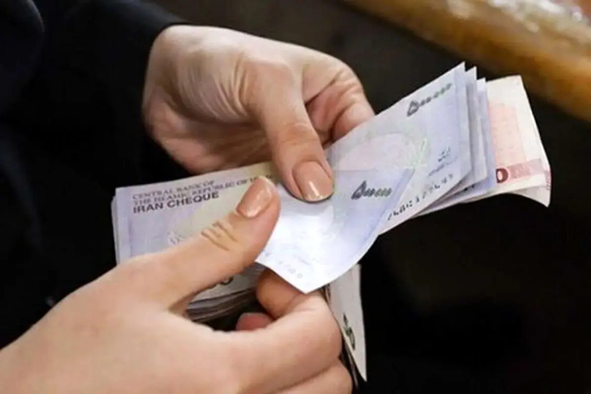 حقوق بازنشستگان با کسری و قرض جور شده است | انتقاد از متناسبسازی رو به افزایش است