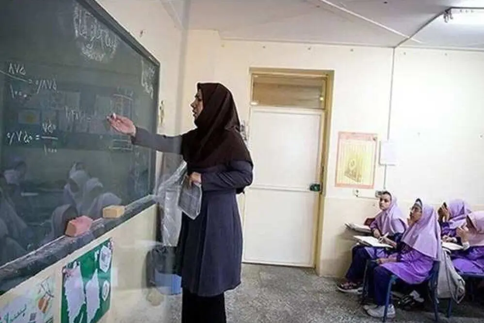 خبر مهم درباره معوقات رتبه بندی و حقوق فرهنگیان و بازنشستگان