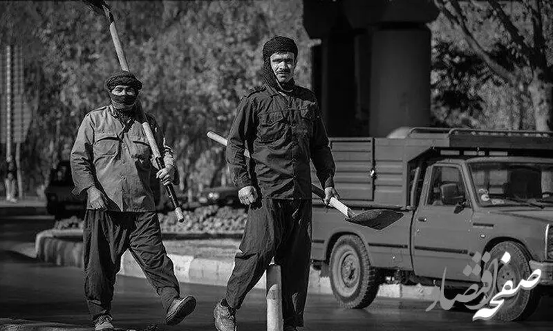 اعتراض کارگران مرزنشین سیستانی به بسته شدن گذرگاه مرزی + پاسخ استانداری
