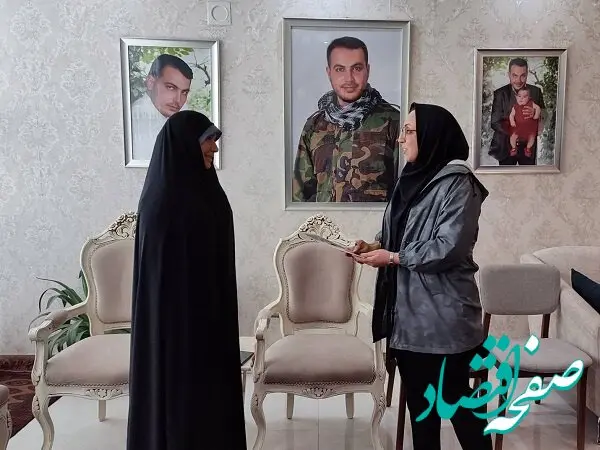 تکریم مادر شهید مدافع حرم محمد اینانلو توسط منطقه ویژه اقتصادی وفرودگاه بین المللی پیام