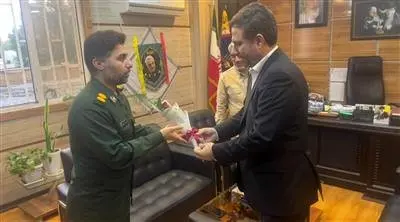 مدیرعامل پازارگاد با فرمانده سپاه شهرستان جم دیدار کرد